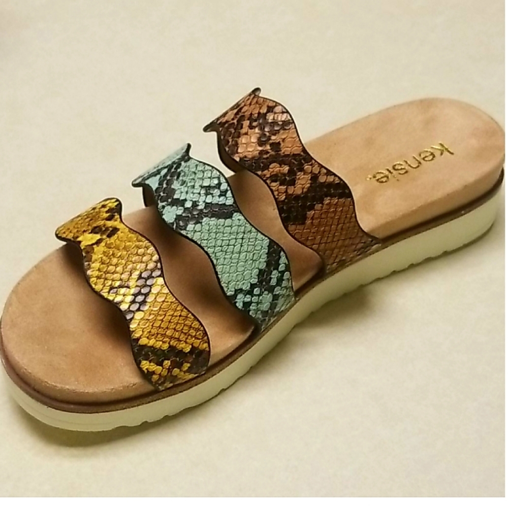 ✪𝐇𝐏✪ 𝗞𝗲𝗻𝘀𝗶𝗲 Snakeskin Sandals - Picture 2 of 10